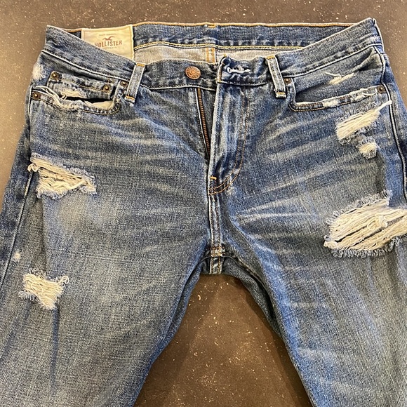 Hollister jeans - Picture 2 of 4